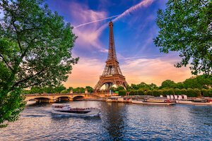 Paris Eiffeltower and Seine river