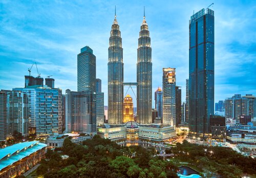 Kuala Lumpur Skyline with Petronas Twin Towers by Andrey Paltsev/shutterstock.com